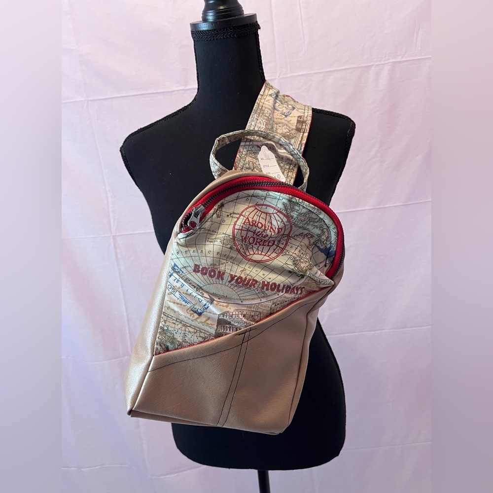 Custom crossbag